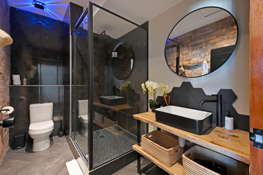 2 Bedroom Property for Sale in Cape Town City Centre Western Cape